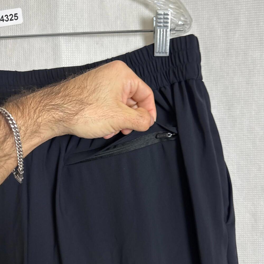 Athleta Women's Size 16 Black High Rise Wide Leg Pleated Pinnacle Trouser Pants - Picture 6 of 15